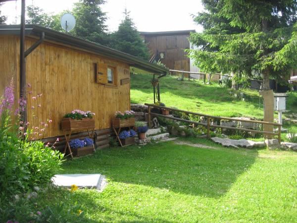 Hotel Campeggio Branchetto Bosco Chiesanuova Exterior foto