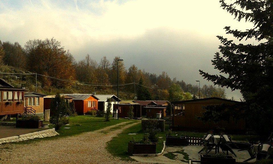 Hotel Campeggio Branchetto Bosco Chiesanuova Exterior foto